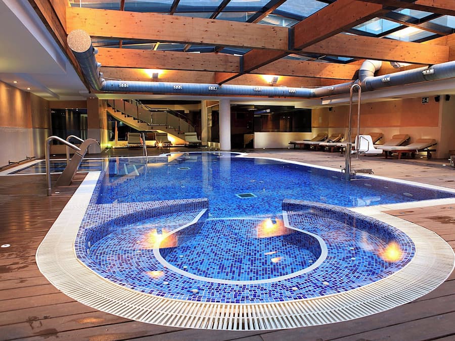 Sauna, Whirlpool, Dampfbad, Türkisches Bad/Hamam, Hydrotherapie