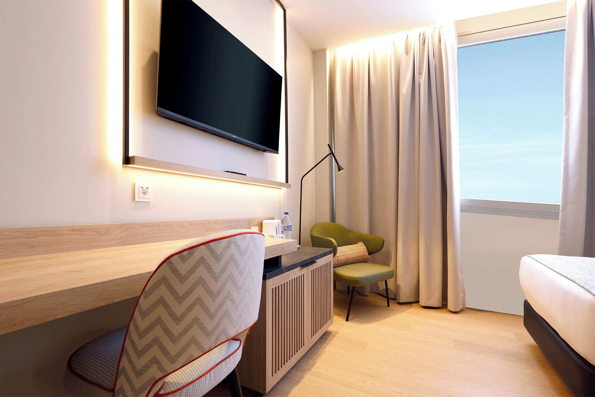 minibar, in-room safe, desk, soundproofing