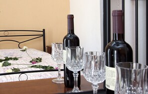 Standard Room - Villa Pelekanos (Santorini)