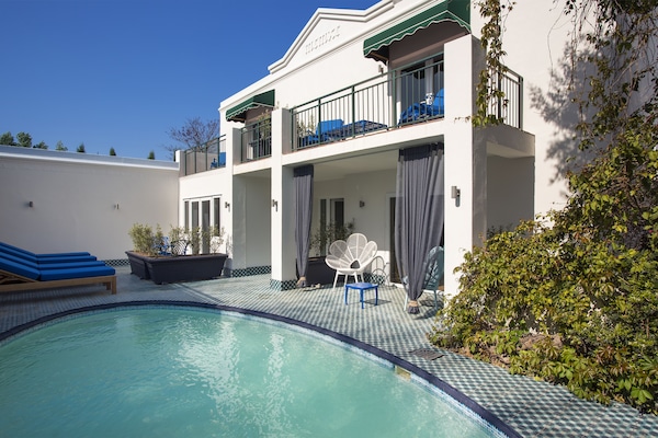 Indoor pool, 3 outdoor pools, pool umbrellas, sun loungers