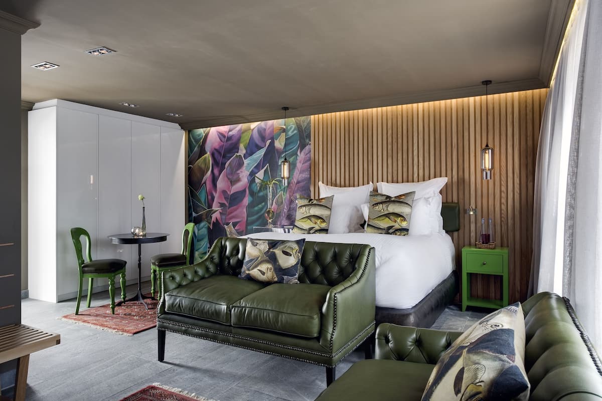 Garden alternative room | Luxe beddengoed, een minibar met enkele gratis items