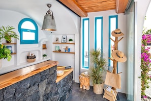 Reception - Evgenia Villas & Suites by Calm Collection (Santorini)