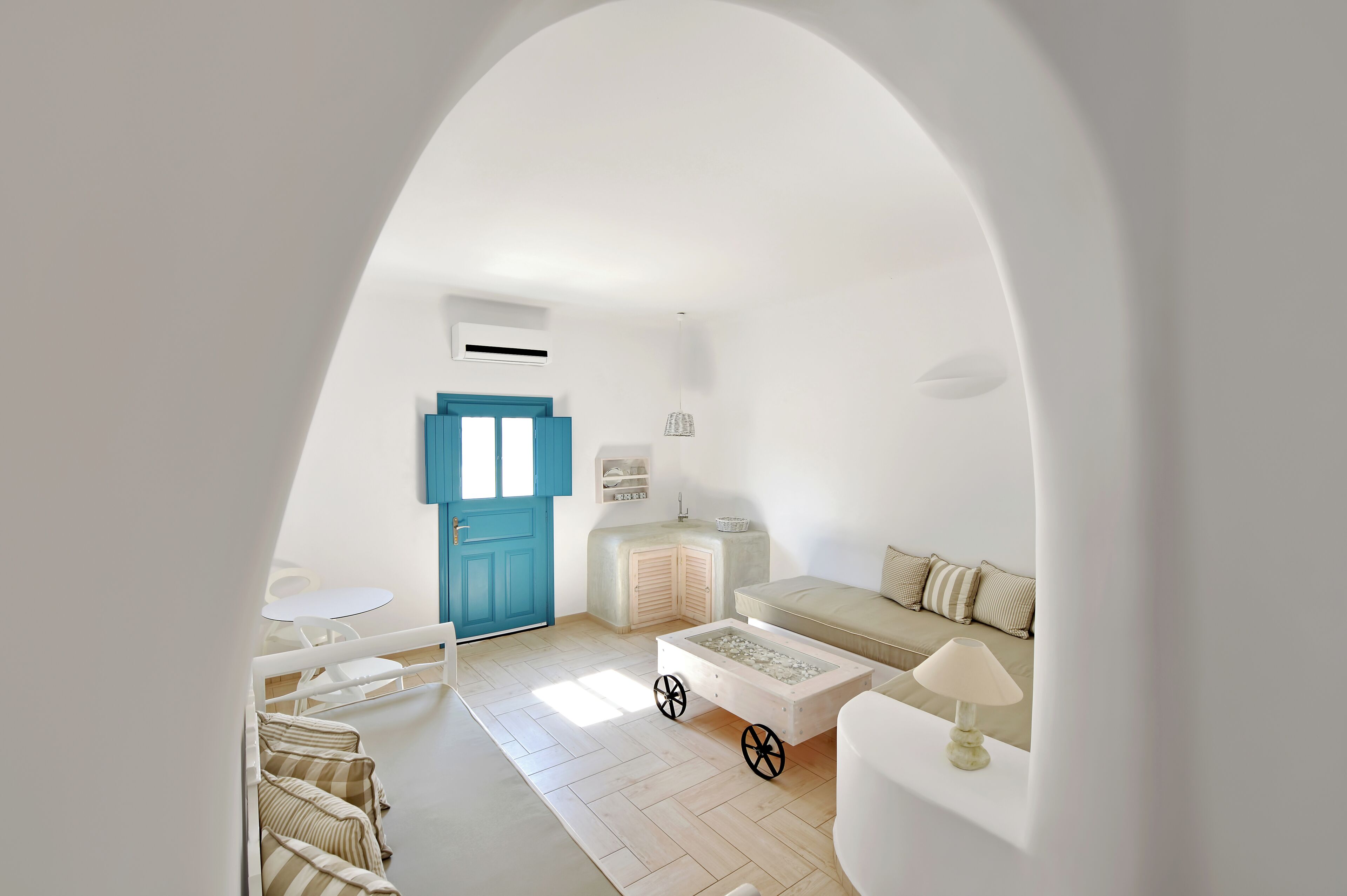 Photo - Evgenia Villas & Suites