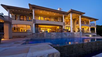 Voorkant van accommodatie