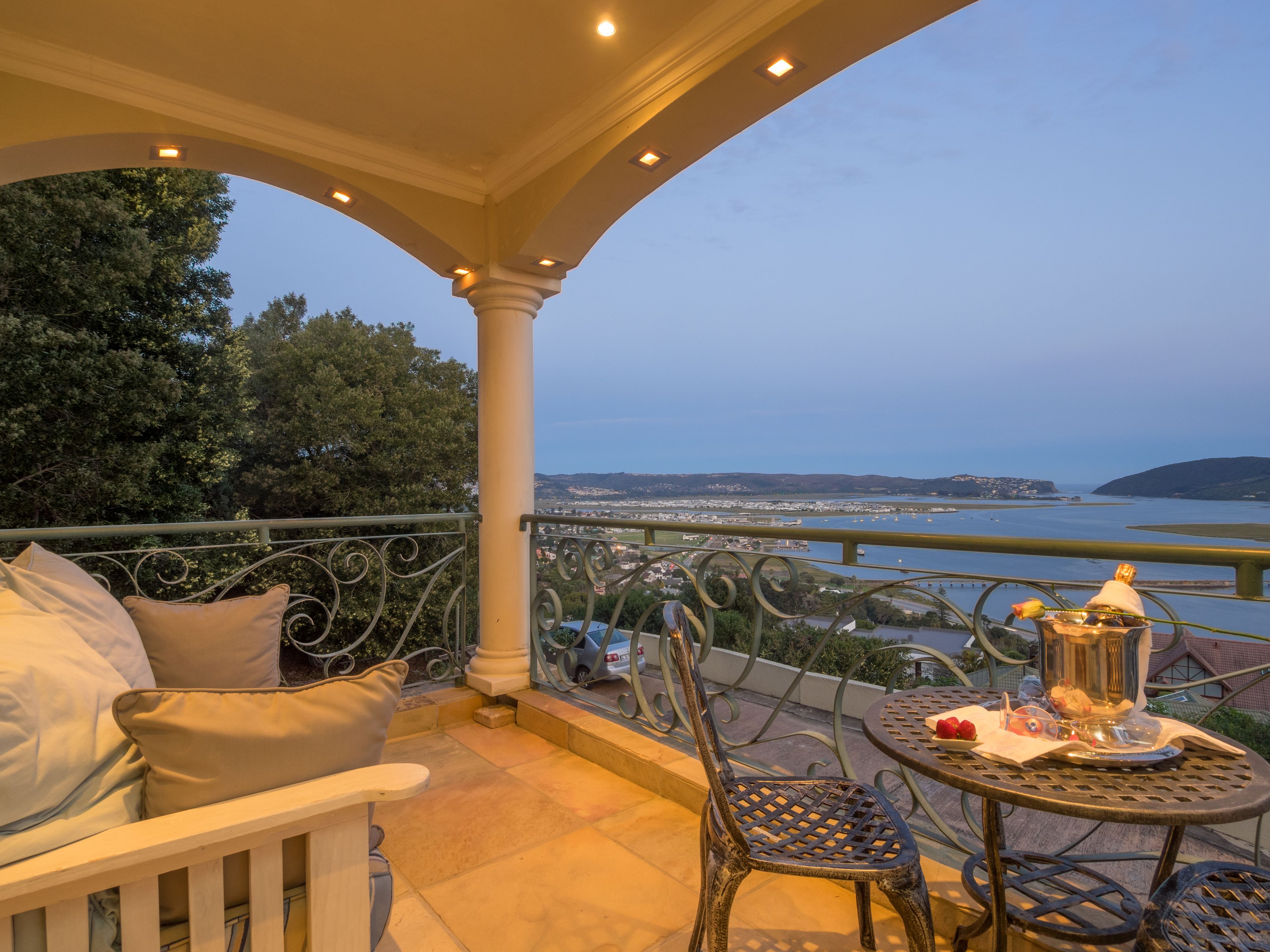 Luxury Suite, Lake View (Sea Urchin Suite) | Balcony