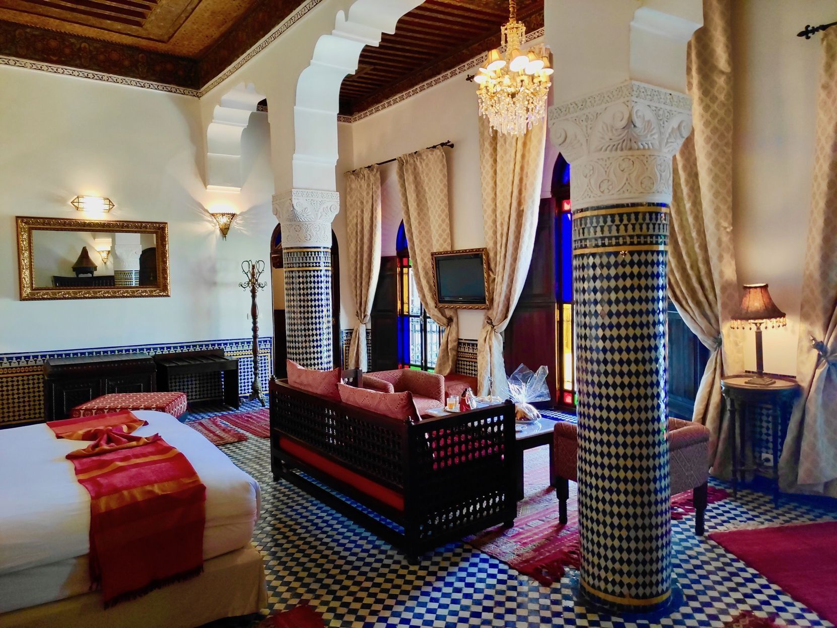 Minibar, in-room safe, free WiFi, bed sheets