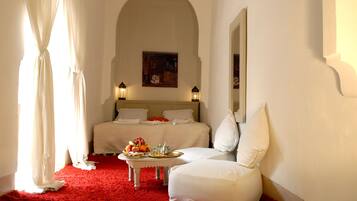Standard Room, 1 Bedroom, Non Smoking | In-room safe, rollaway beds, bed sheets