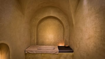 Turkish bath/hammam