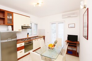 Luxury Apartment (for 2 people) | Living room