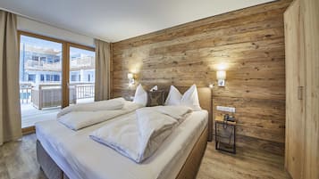 Alpine Classic Spa | 1 Schlafzimmer, hochwertige Bettwaren, Zimmersafe, individuell dekoriert