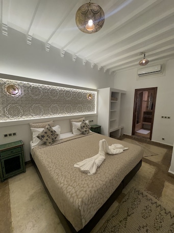 Superior Suite | Premium bedding, individually decorated, soundproofing. Riad Andalla