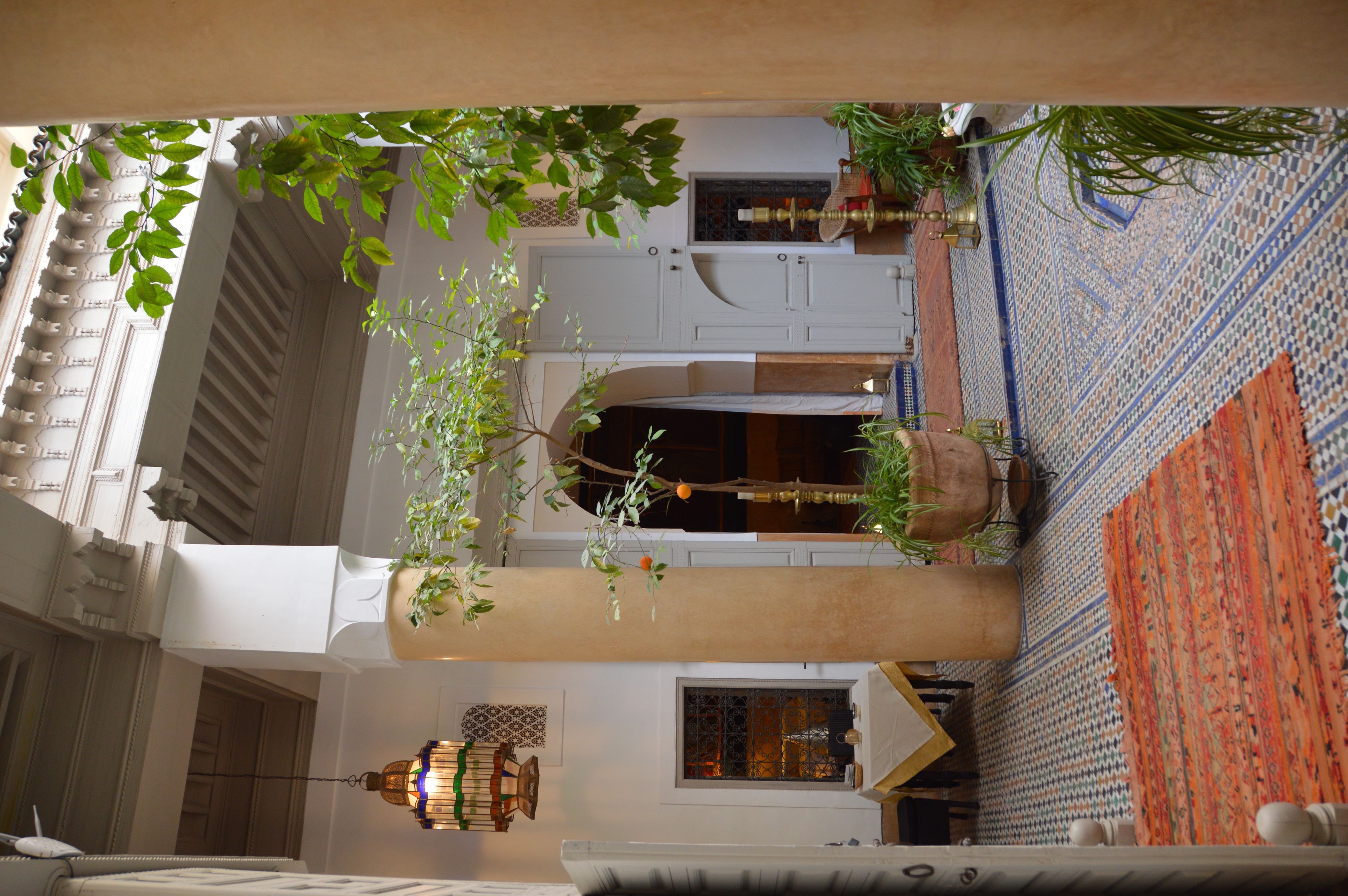 Lobby lounge