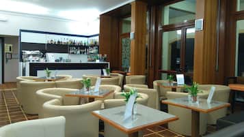 Bar (in der Unterkunft)