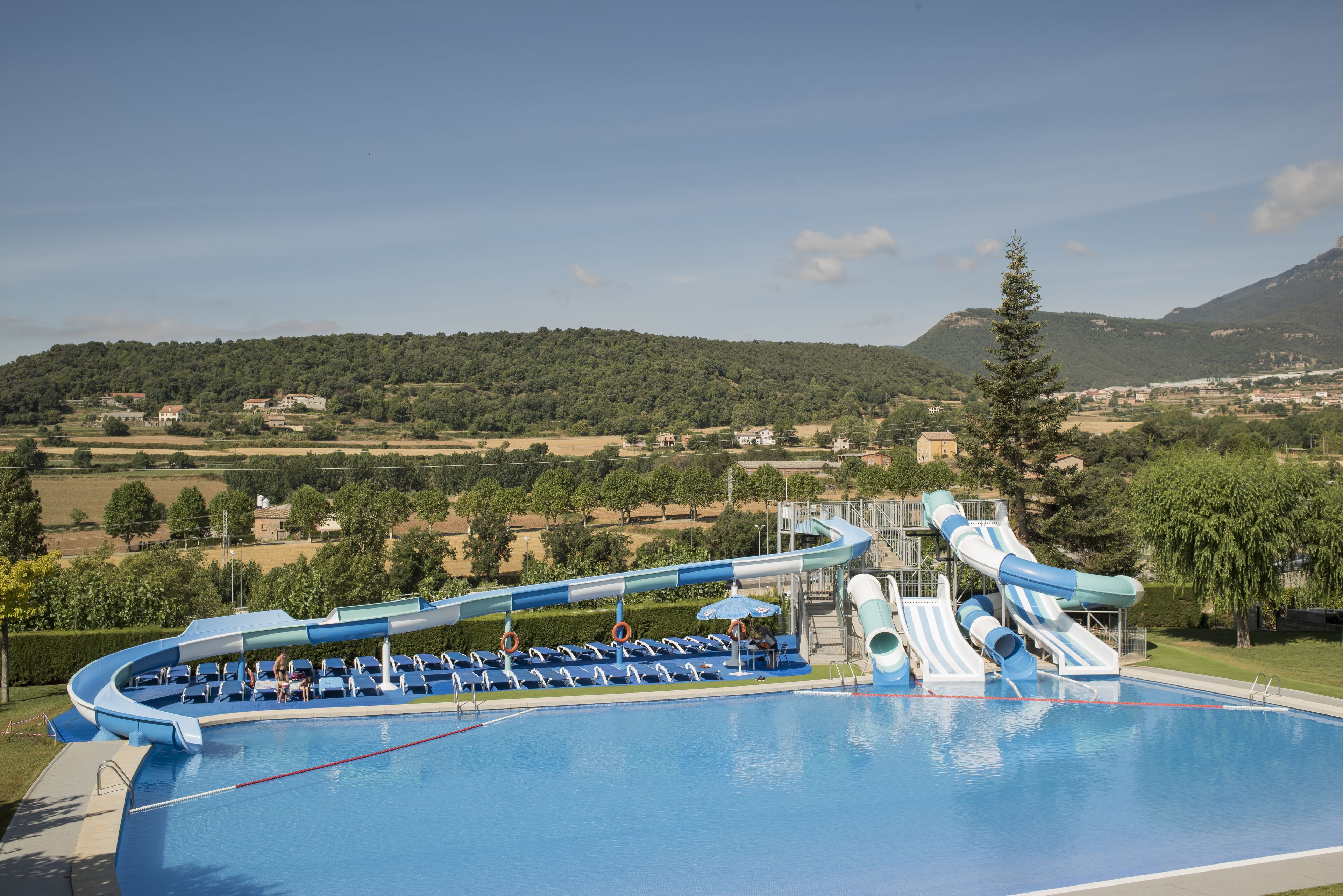 Máng trượt nước