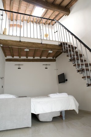 Babybetten, Zustellbetten, kostenloses WLAN