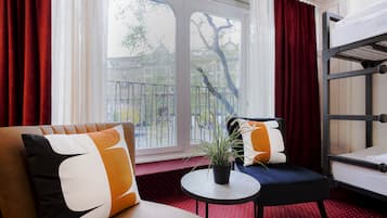 Single bed in 4-bed mixed dormitory, ensuite | Soundproofing, iron/ironing board, free WiFi, bed sheets