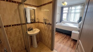 Deluxe Triple Room, Sea View | Bathroom | Shower, free toiletries, hair dryer, slippers - Tulip House (Istanbul)