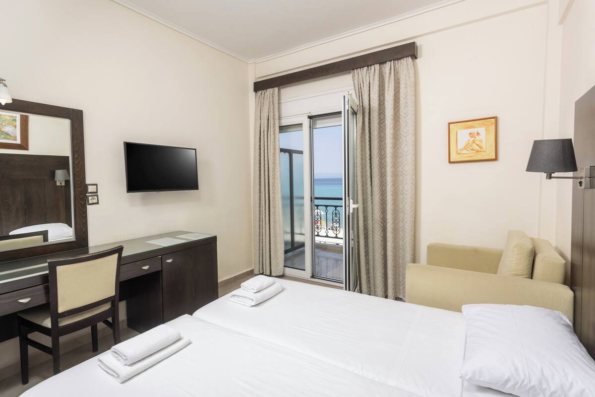Double Room, Sea View