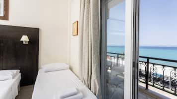 Chambre Triple, vue mer | Wi-Fi