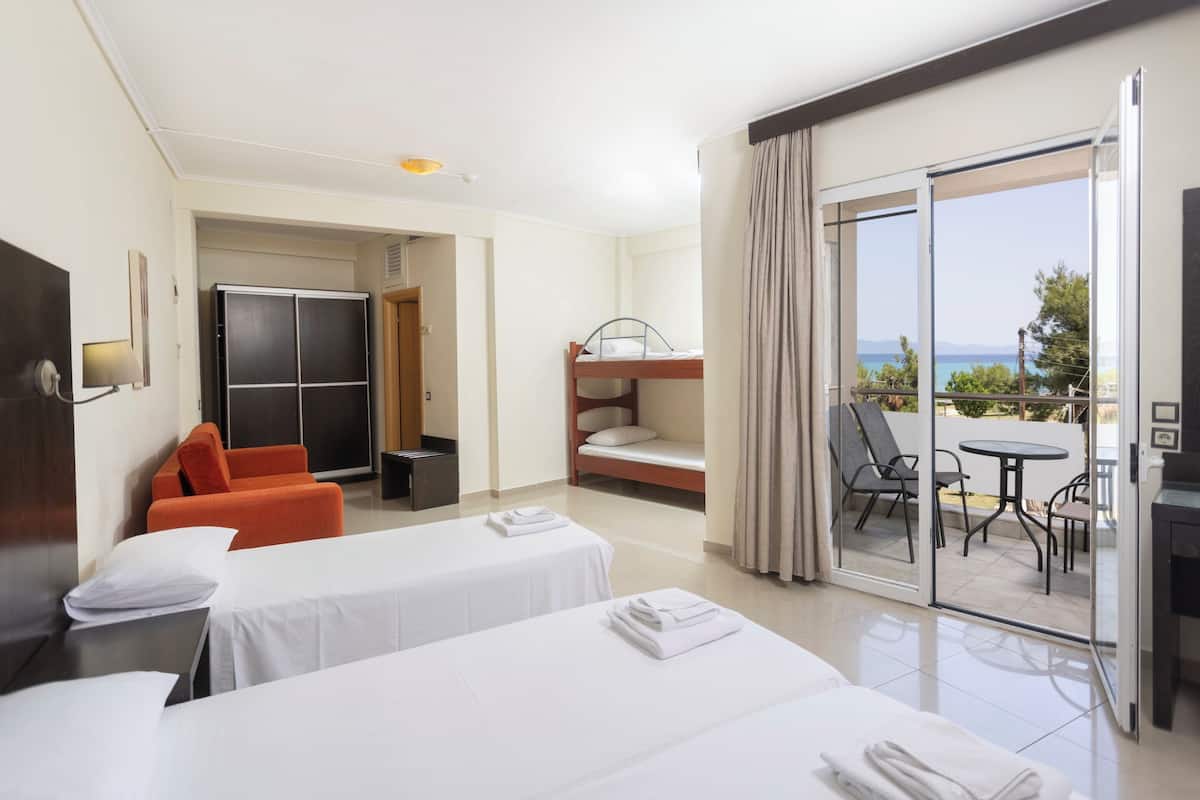 Family Room, Sea View | WiFi