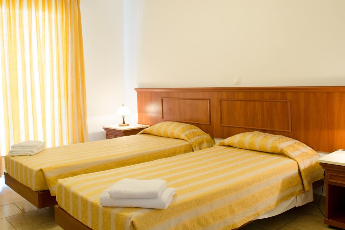 minibar, in-room safe, desk, soundproofing