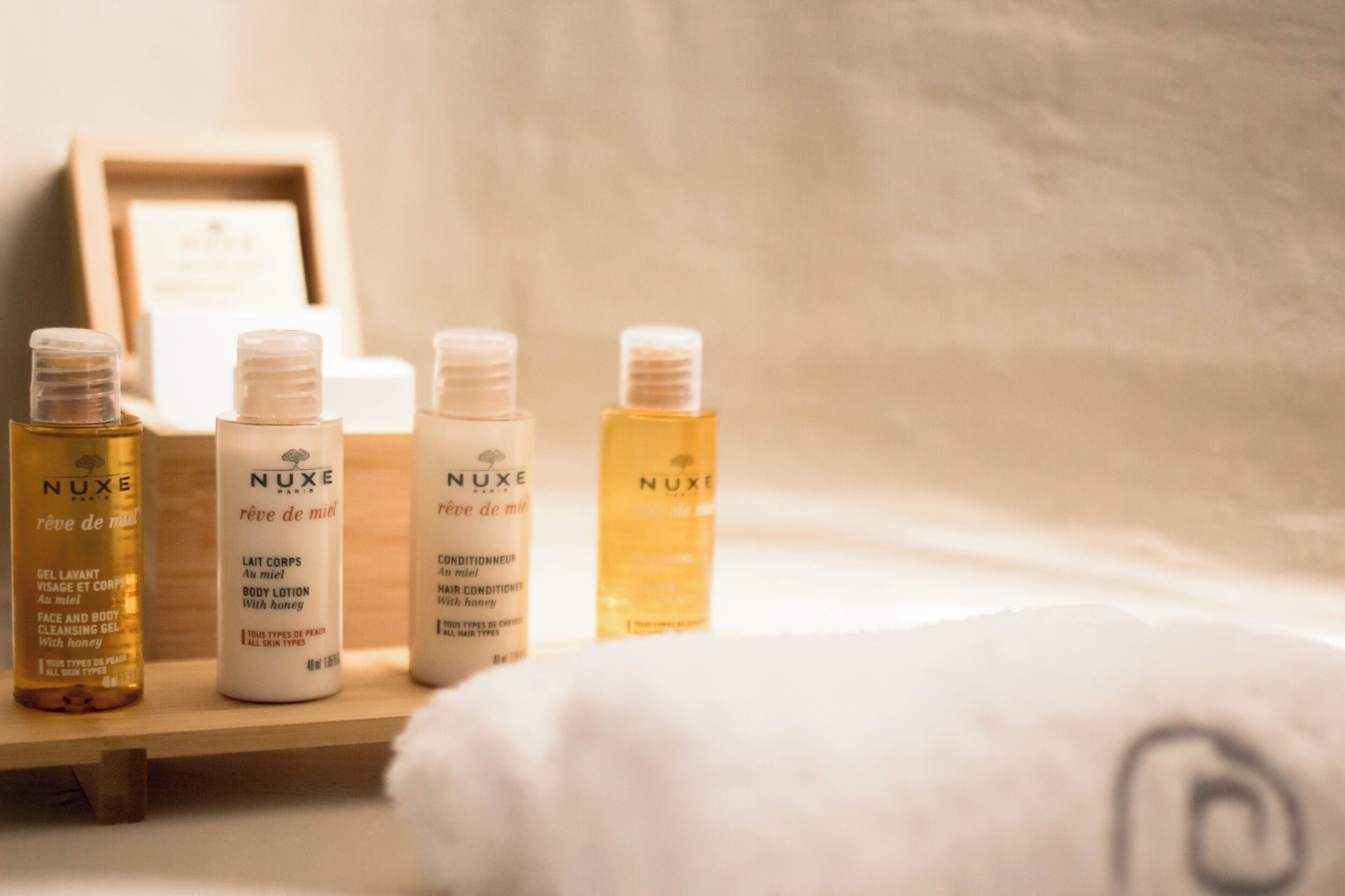 premium room | egyptian cotton sheets, premium bedding, pillow-top beds, minibar