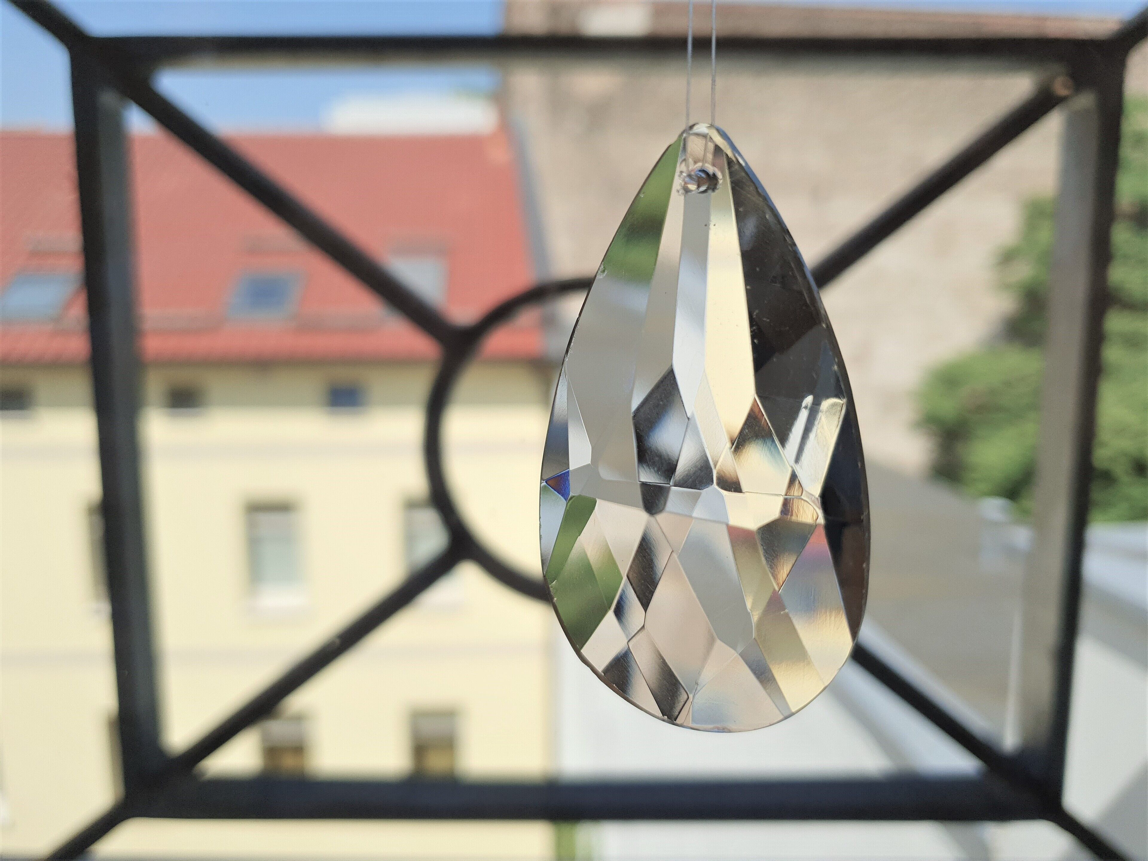 40-inch flat-screen tv with cable channels, tv, tablet