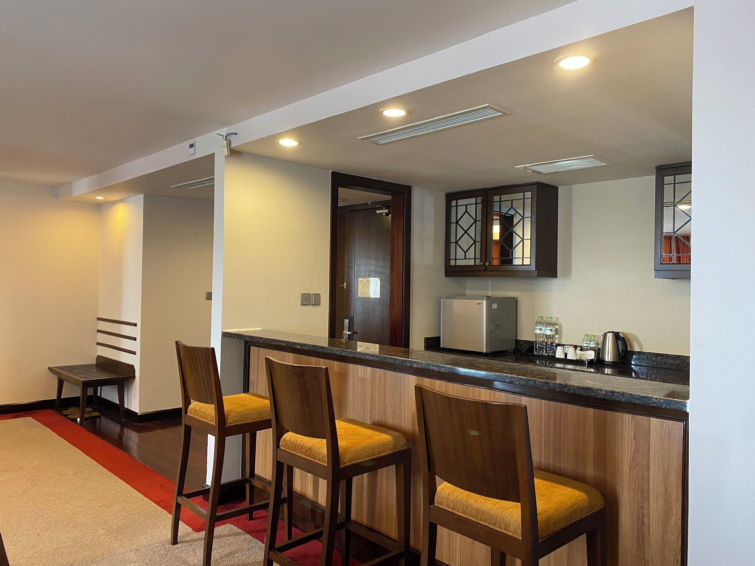 grand suite | living area | lcd tv