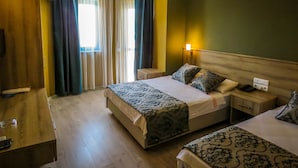 Chambre Standard | Coffres-forts dans les chambres, lits bébé (gratuits), Wi-Fi gratuit