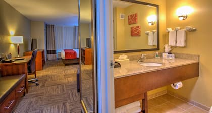 Comfort Suites Urbana Champaign, University Area