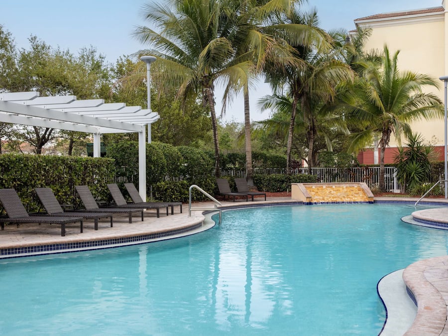 Outdoor pool, pool umbrellas