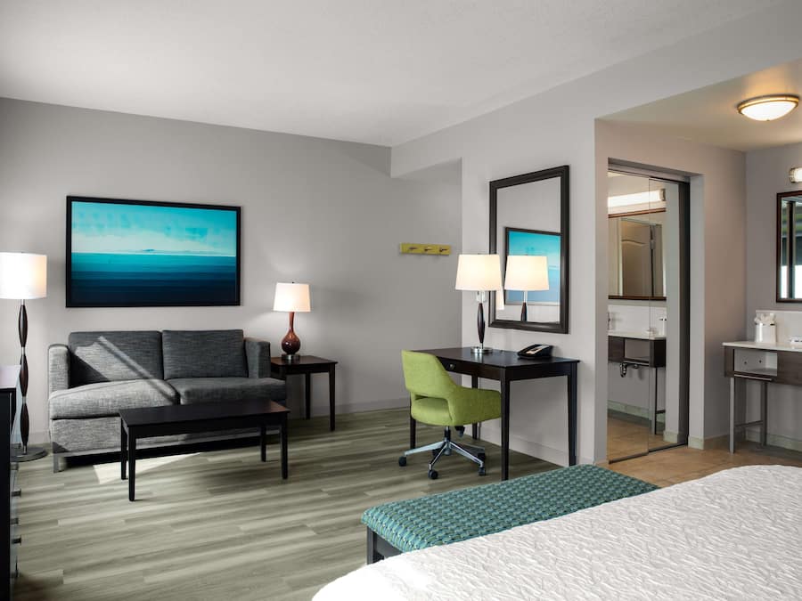 Televisor LCD de 32 polzades amb canals per cable i televisor