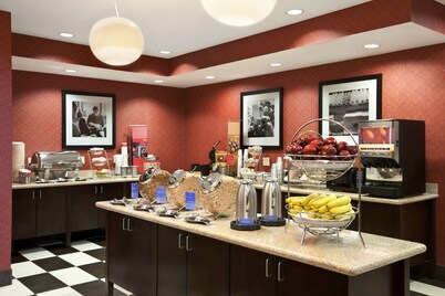 Hampton Inn & Suites Conroe - I-45 North