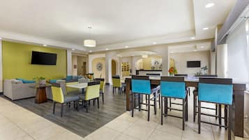 Free buffet breakfast