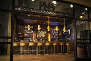 Restaurant - The Mayo Hotel (Tulsa)