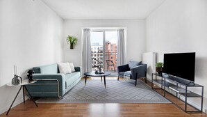 Studio, 1 Bedroom, Accessible | Living room | TV, DVD player, pay movies