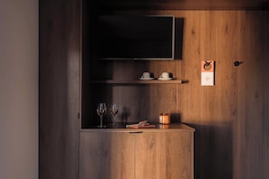 Chambre (Hotel) | Rideaux occultants, chambres insonorisées, fer et planche à repasser