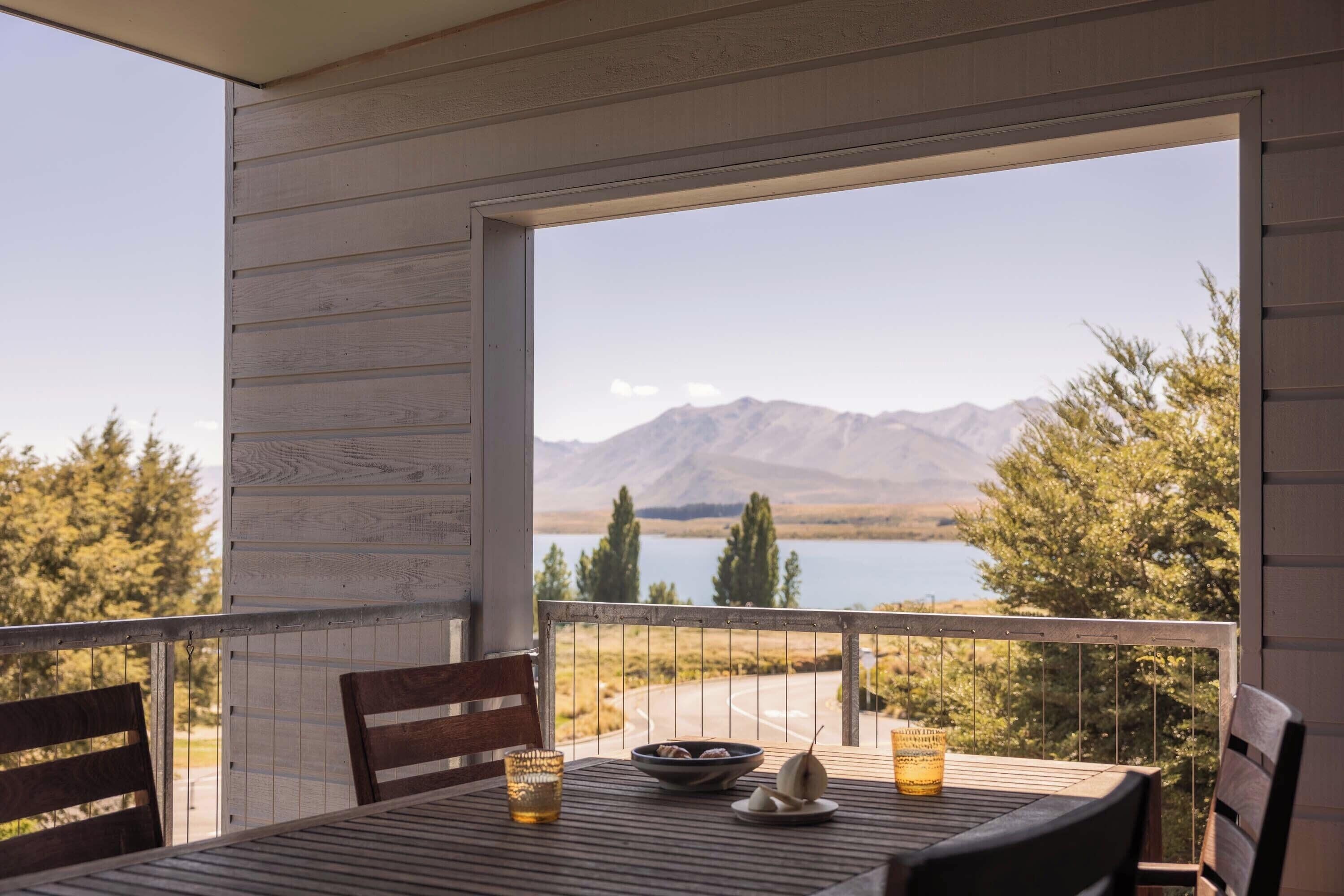 Blackout curtains, soundproofing, iron/ironing board, free WiFi