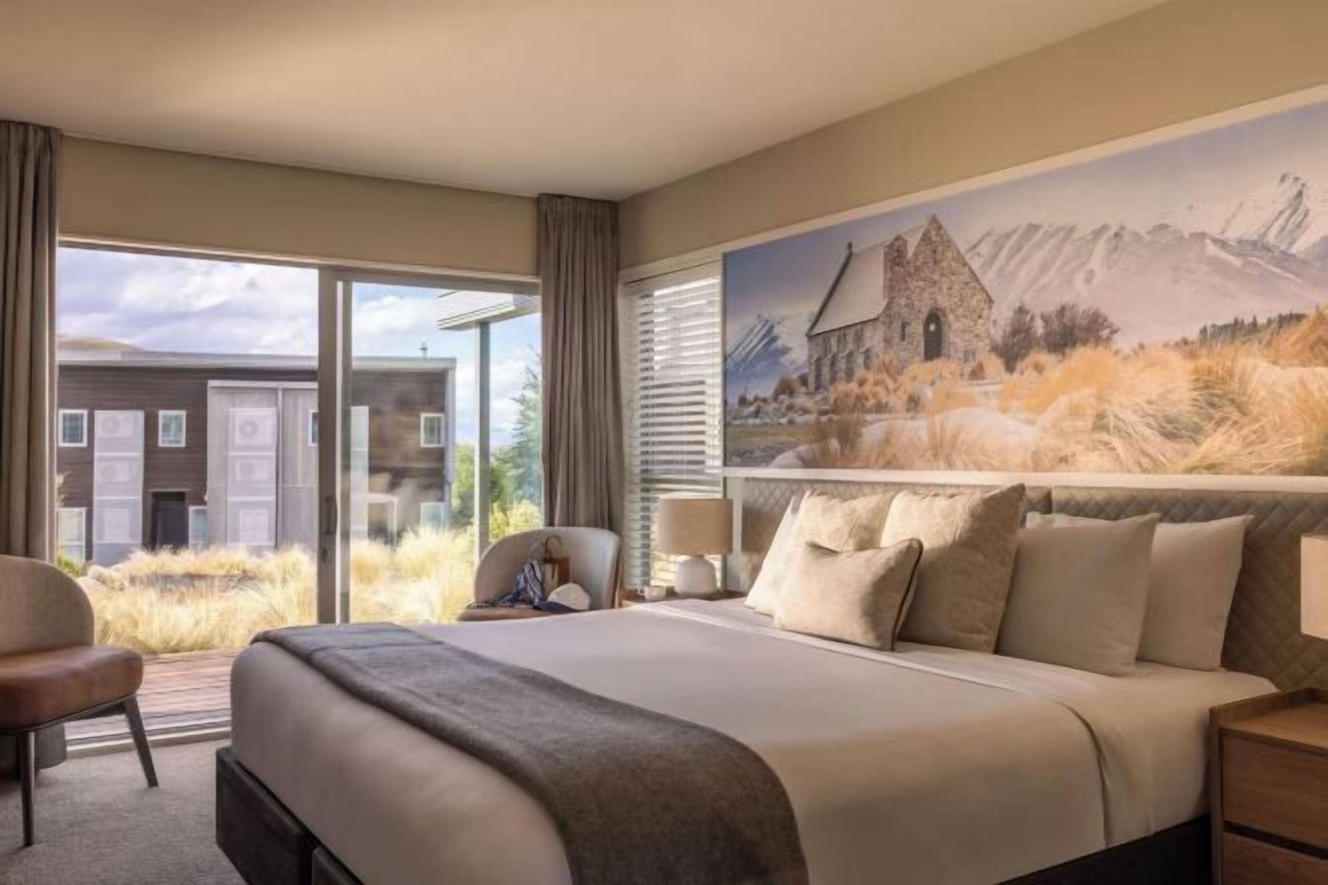 Blackout drapes, soundproofing, iron/ironing board, free WiFi