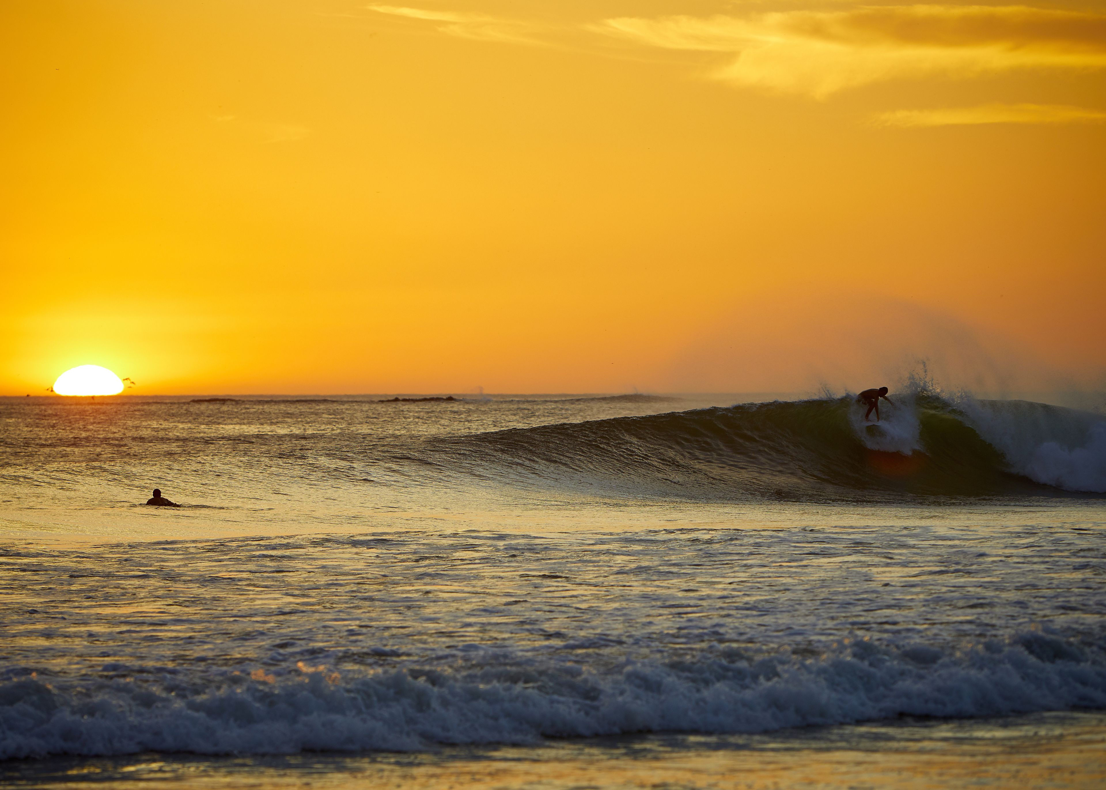 beach nearby, beach towels