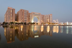 สถานที่น่าสนใจ