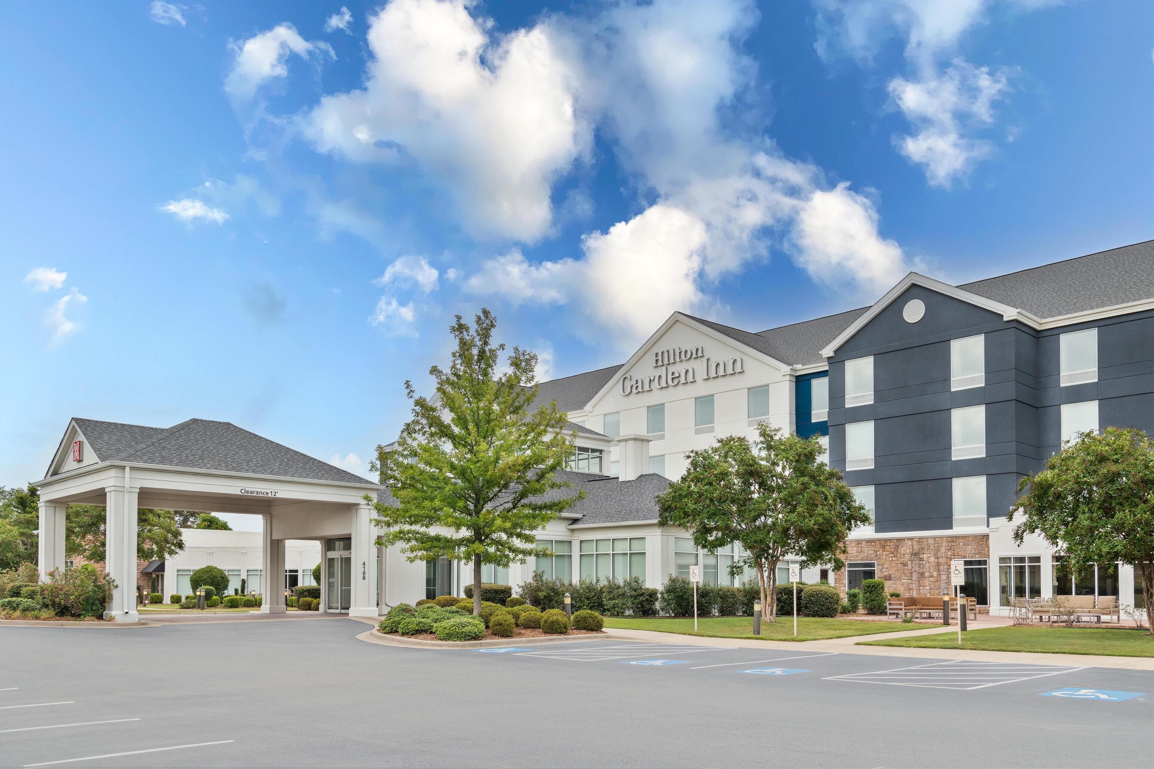 Photo - Hilton Garden Inn North Little Rock