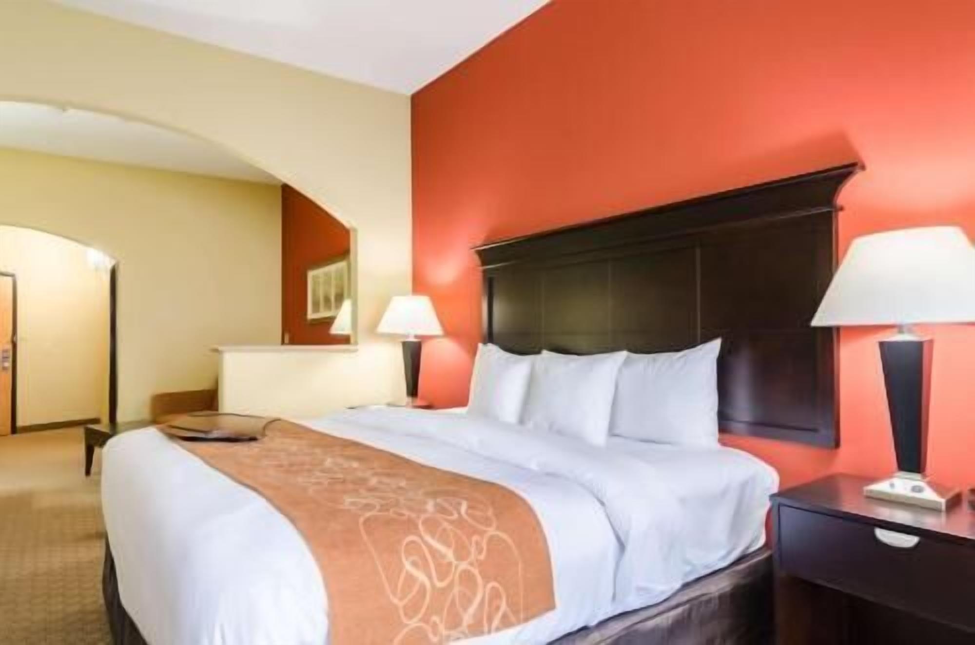 Pillowtop beds, desk, iron/ironing board, rollaway beds