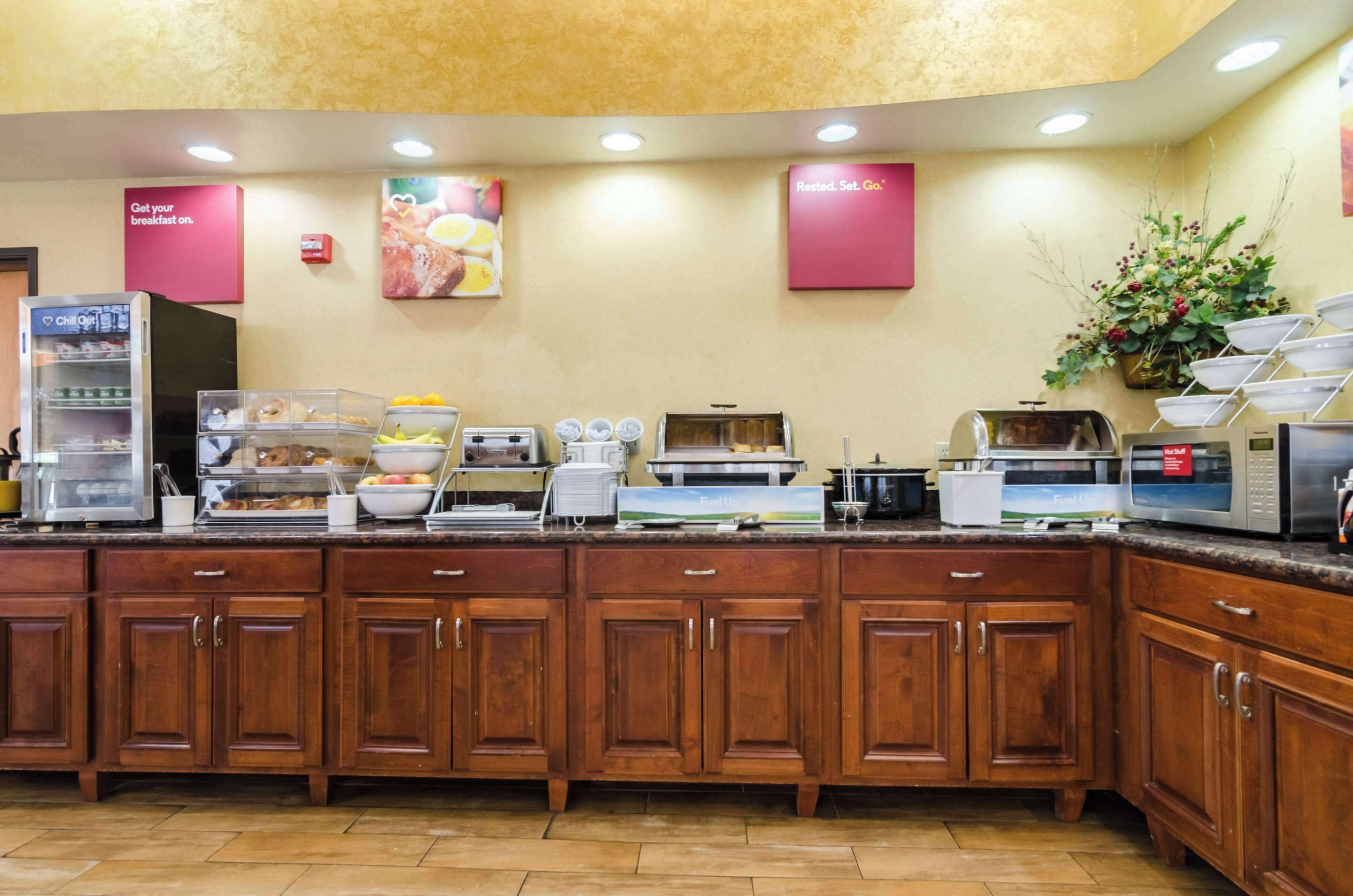Breakfast area