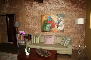 1 bedroom, premium bedding, minibar, in-room safe