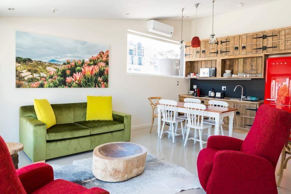 1 bedroom, premium bedding, minibar, in-room safe