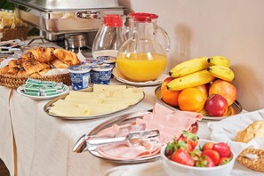 Daily buffet breakfast (EUR 7 per person)