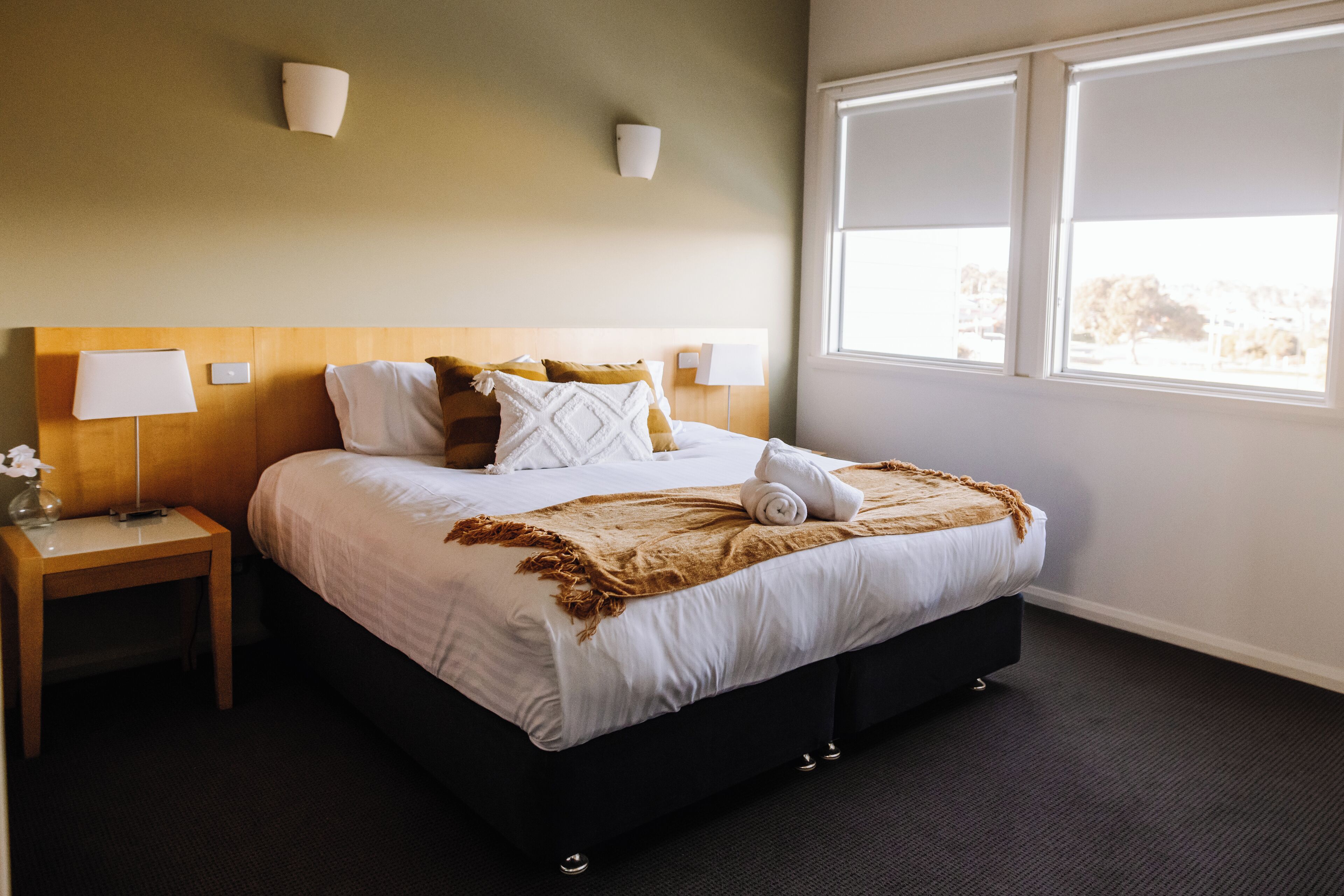 two bedroom apartment | 2 bedrooms, in-room safe, soundproofing, iron/ironing board