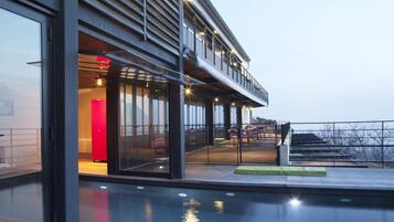 Façade de l’hébergement - soirée/nuit