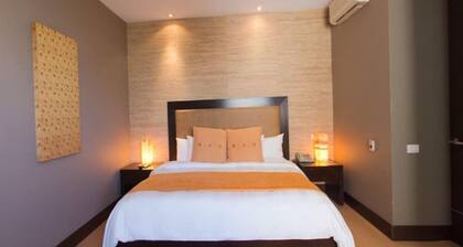 HauSuites By Dominion Santa Fe